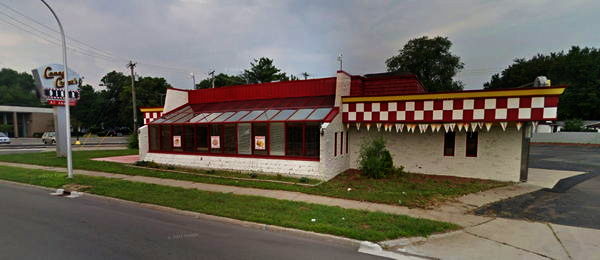 Big Boy Restaurants (Elias Brothers, Elias Bros) - Hazel Park - 22821 S Chrysler Dr (newer photo)